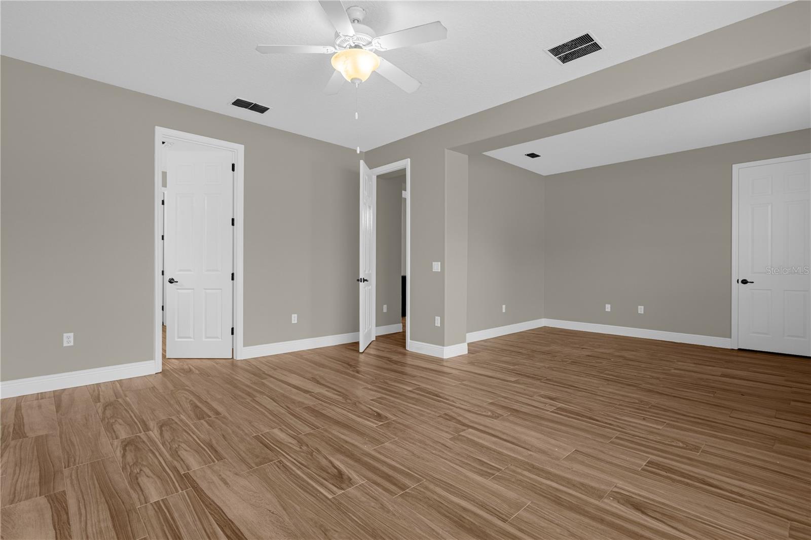 4014 Sunburst View Cir Property Photo 18