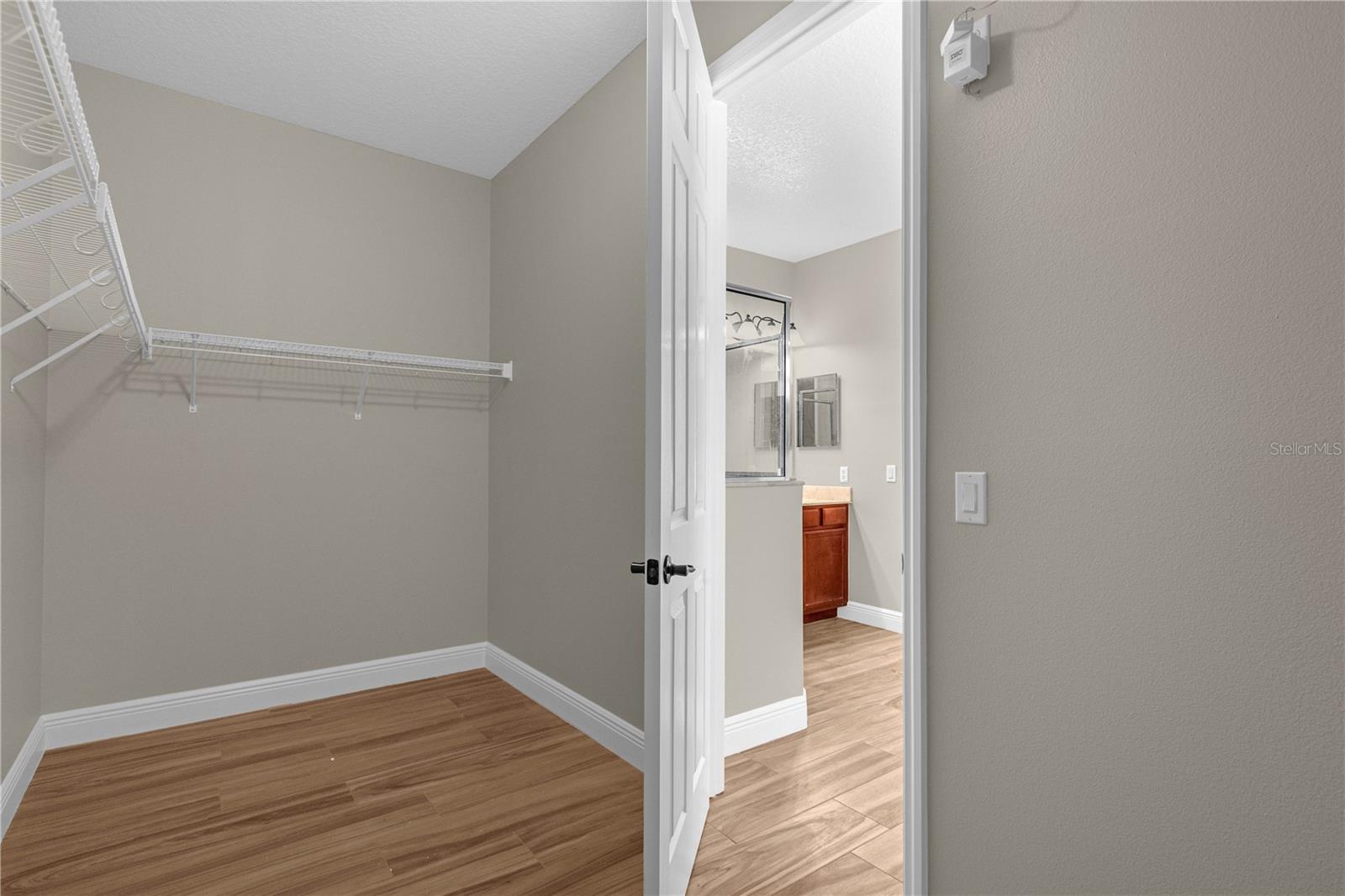 4014 Sunburst View Cir Property Photo 22
