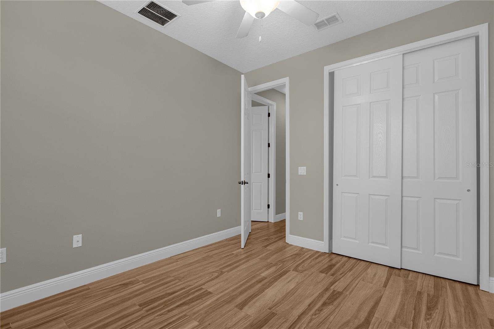 4014 Sunburst View Cir Property Photo 26