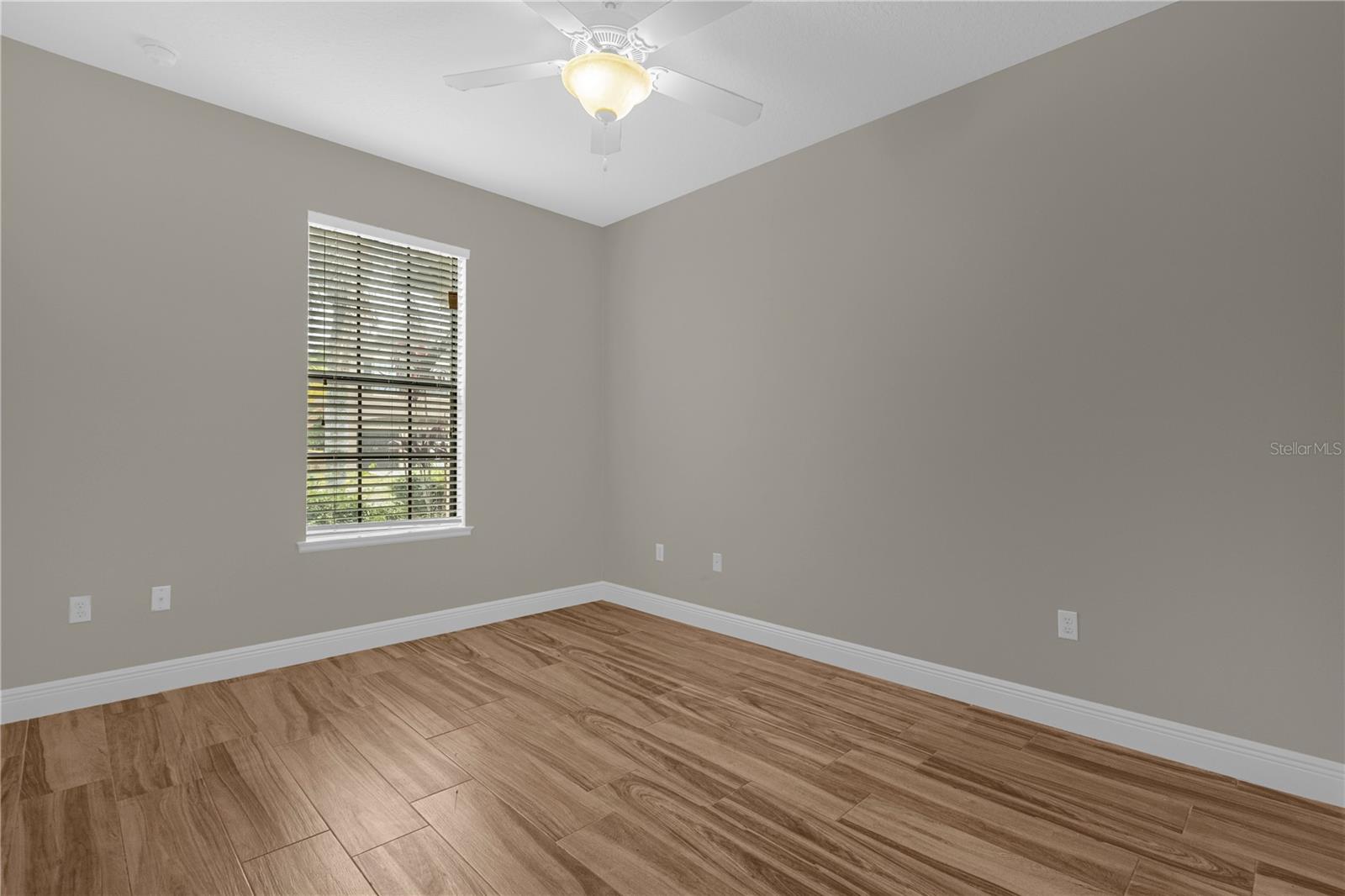 4014 Sunburst View Cir Property Photo 27