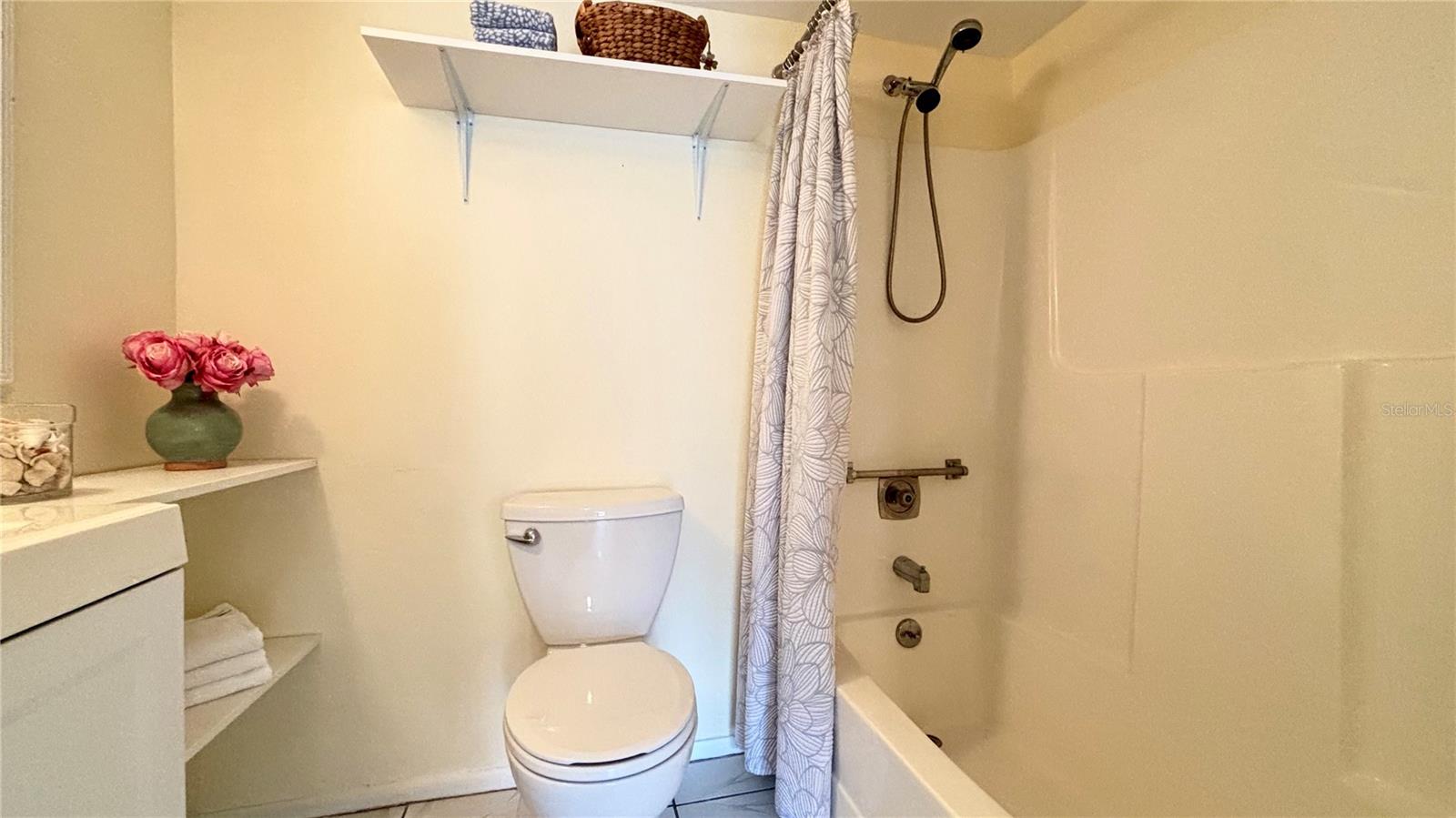 104 Capri Isles Blvd #112 Property Photo 19