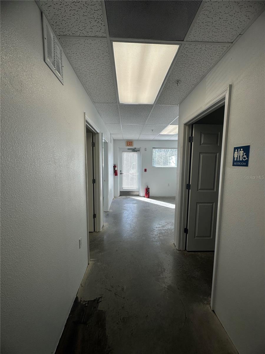 6638 26th Ct E Property Photo 4