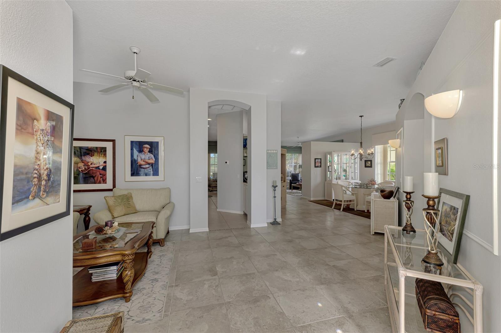 230 Vestavia Dr Property Photo 11