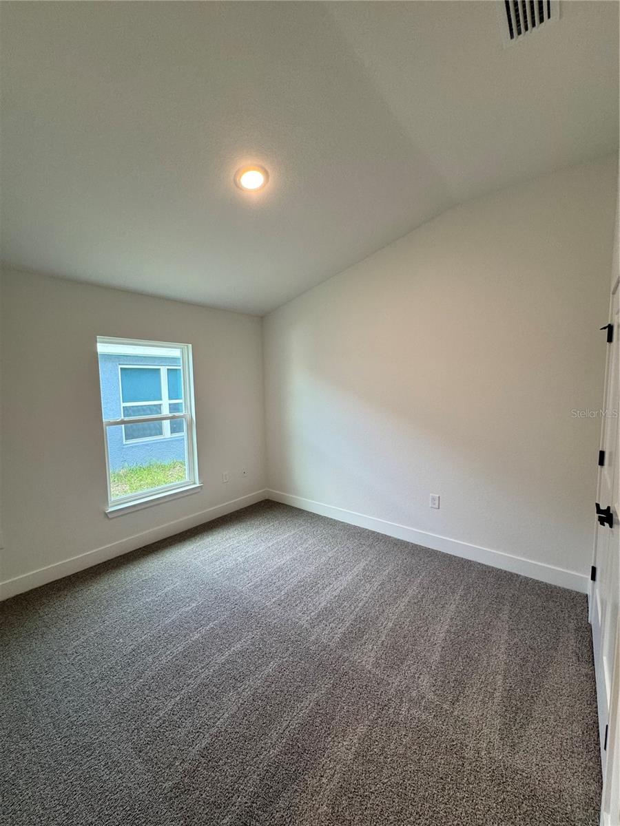 2667 Averland Loop Property Photo 5