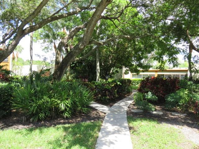 142 Pineneedle Dr #142u Property Photo 27