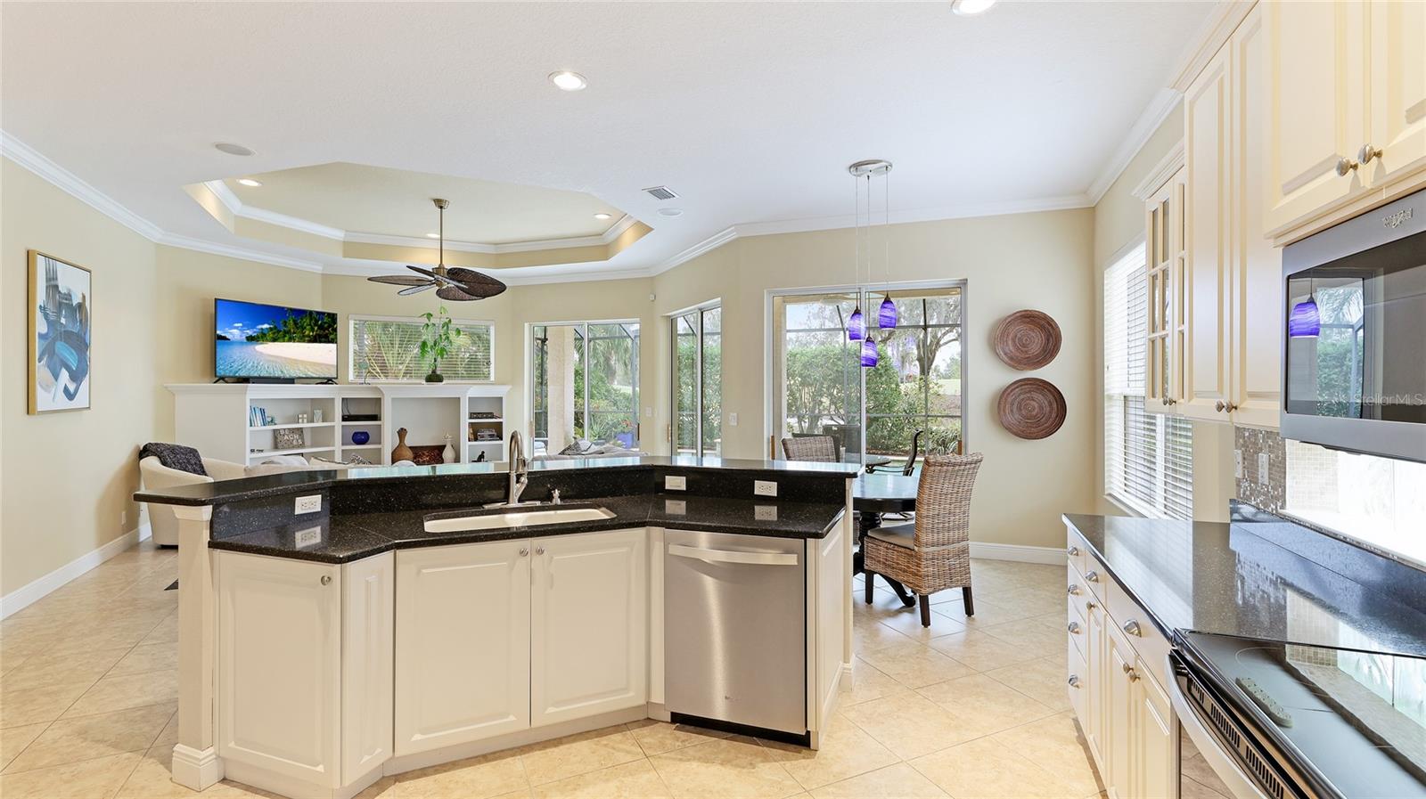 7244 Orchid Island Pl Property Photo 15