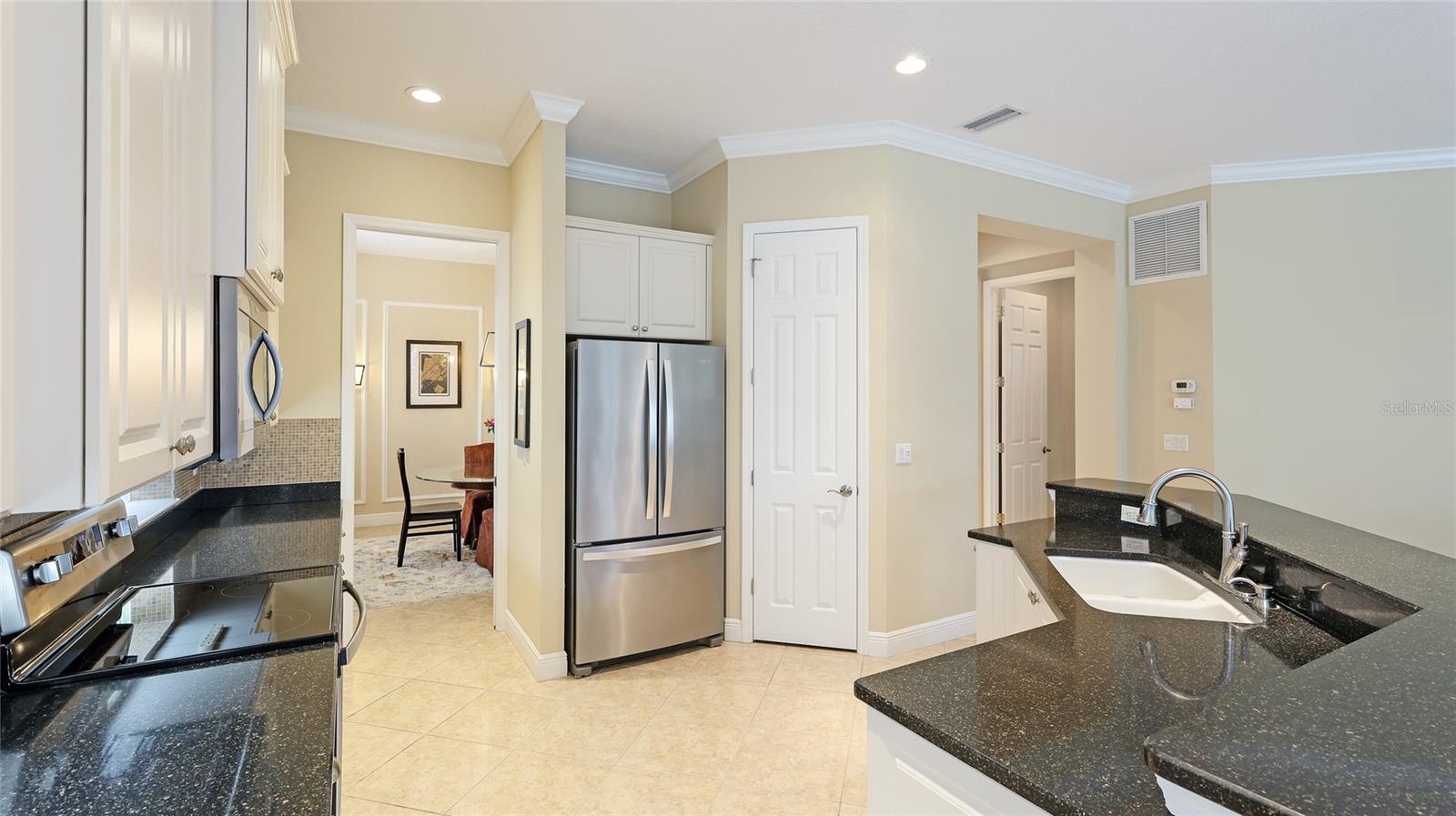 7244 Orchid Island Pl Property Photo 16