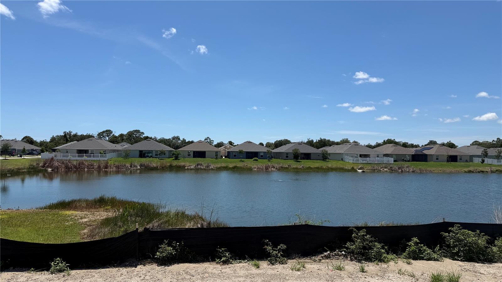 2663 Averland Loop Property Photo 2