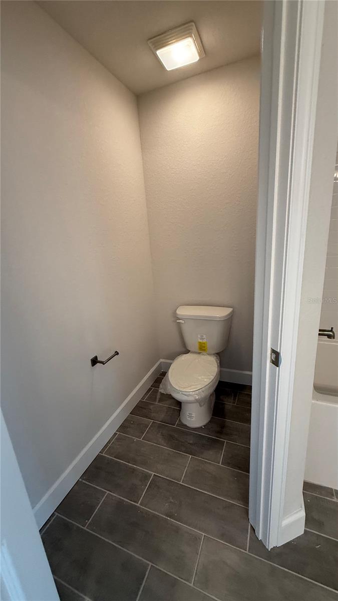 2640 Averland Loop Property Photo 6