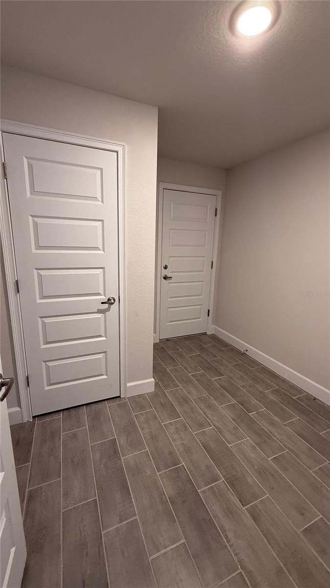 2640 Averland Loop Property Photo 11