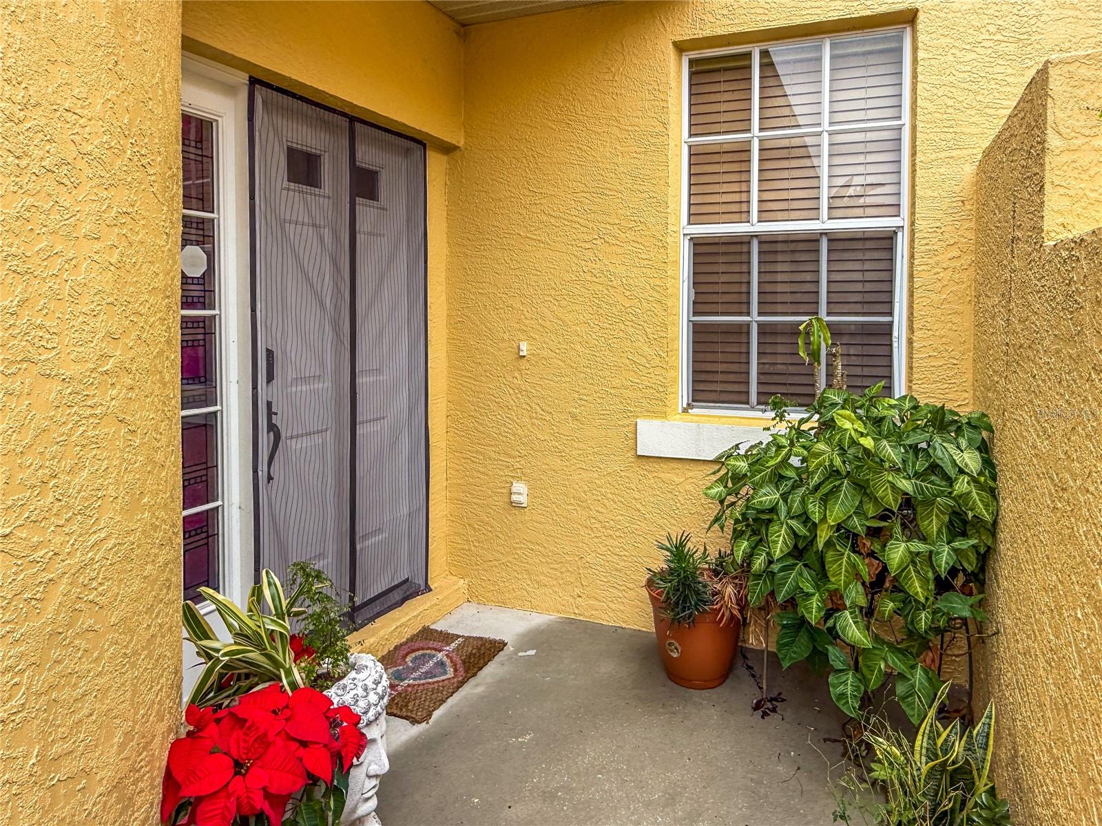 5715 Spanish Point Ct Property Photo 2