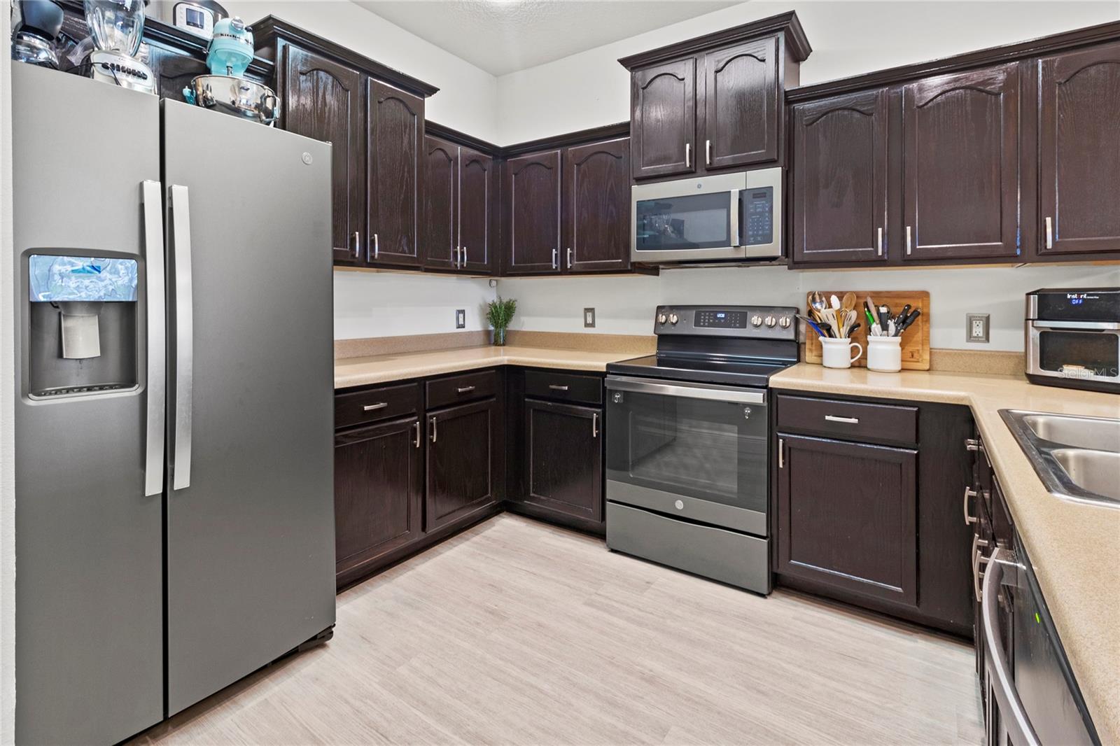 5715 Spanish Point Ct Property Photo 13