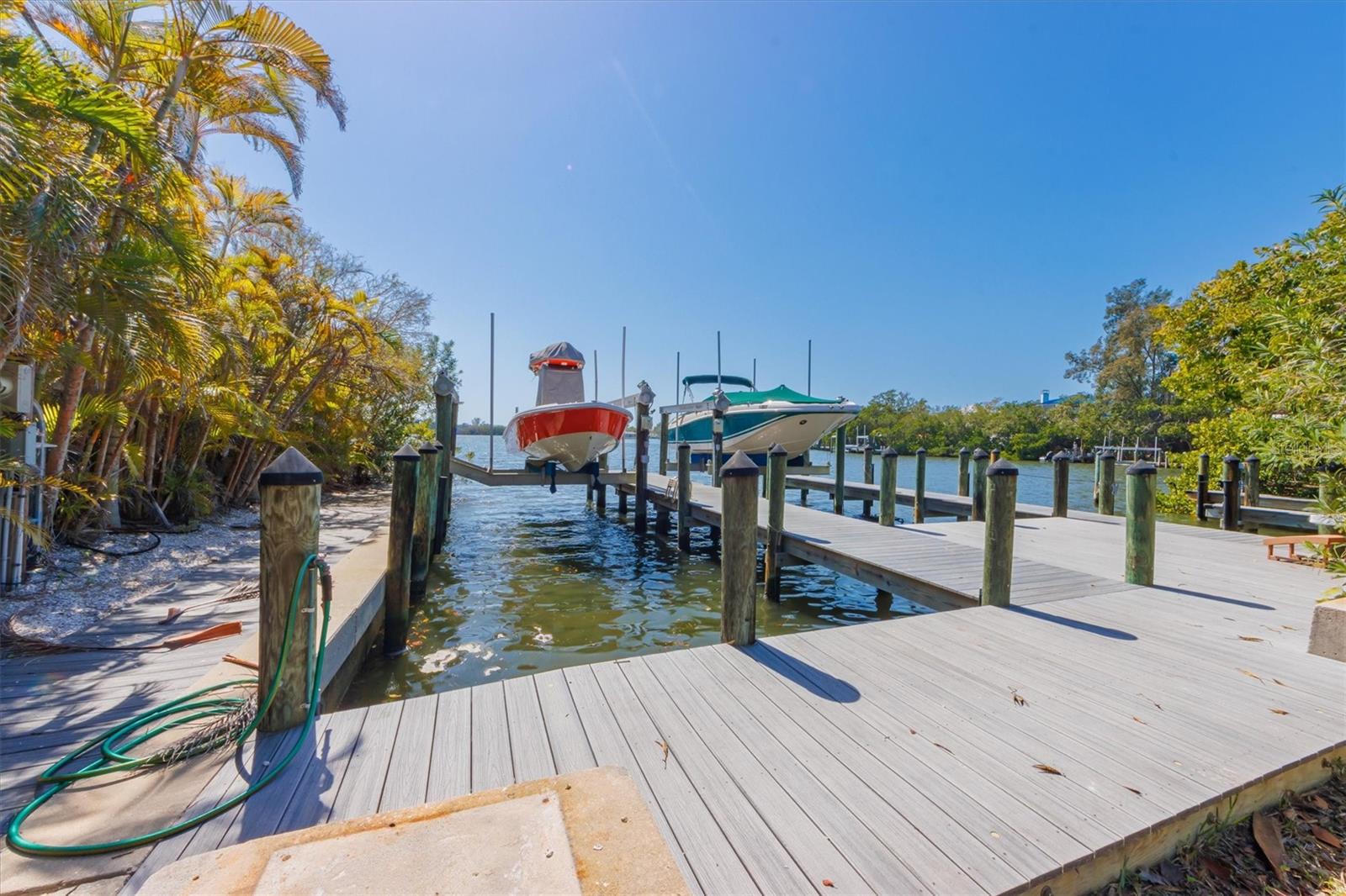 826 S Bay Blvd #a Property Photo 12