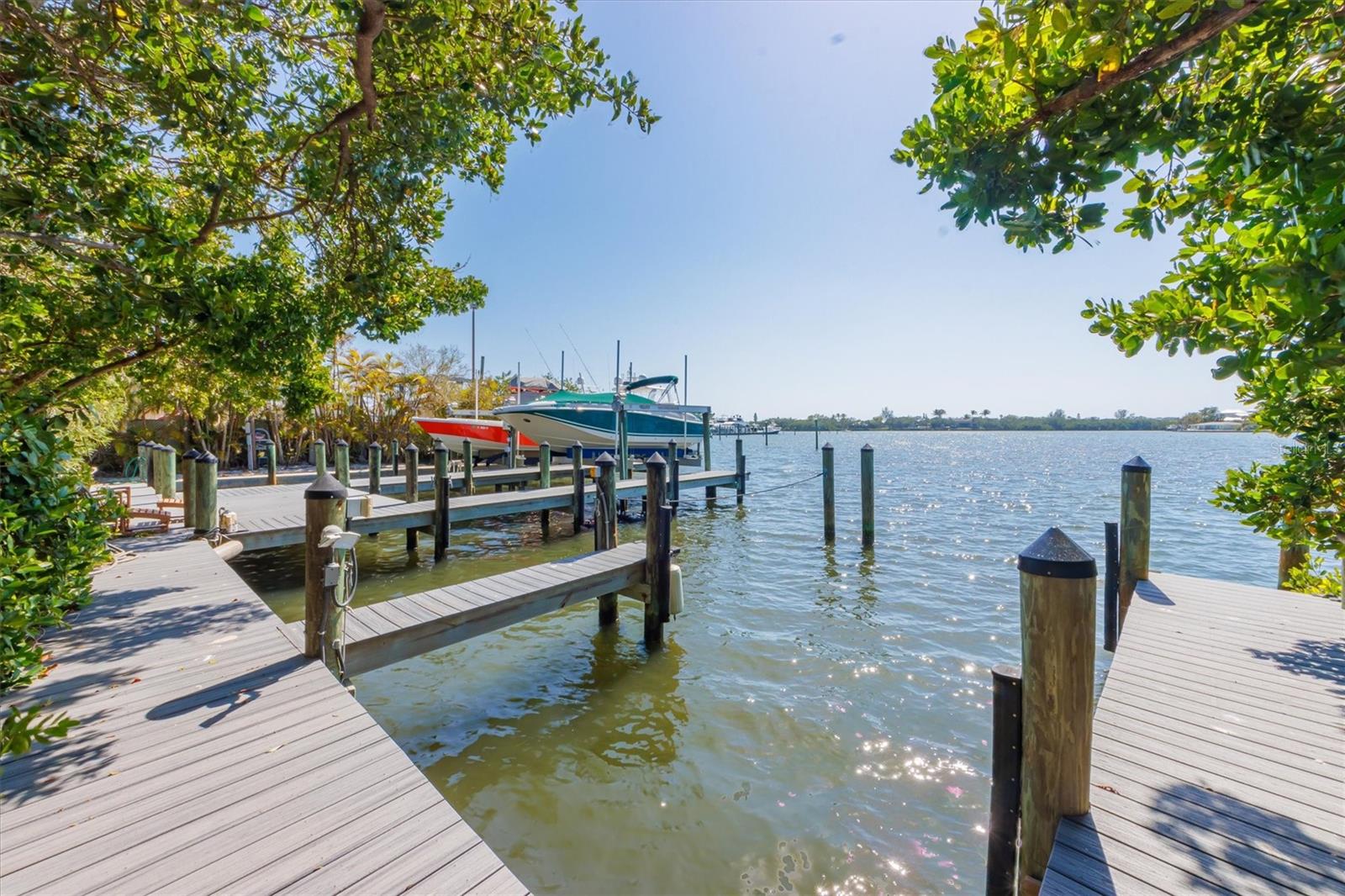 826 S Bay Blvd #a Property Photo 14