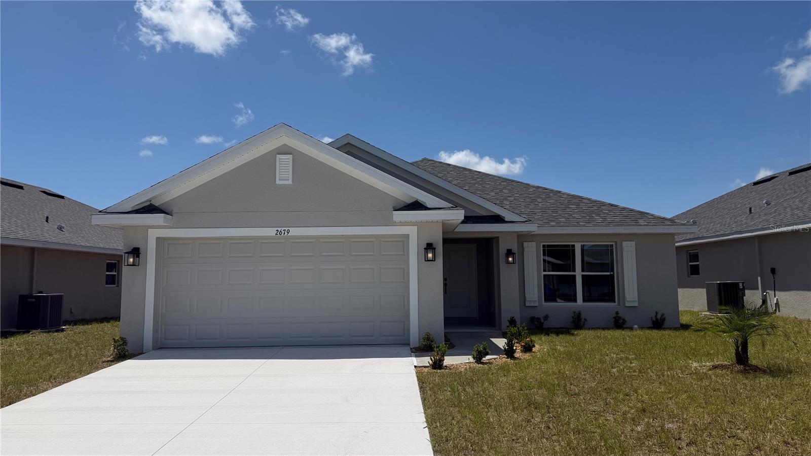 2679 AVERLAND LOOP Property Photo 1