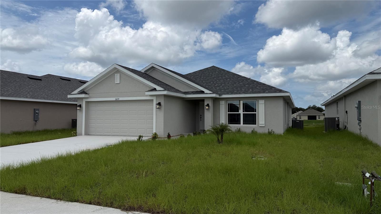 2679 Averland Loop Property Photo 2