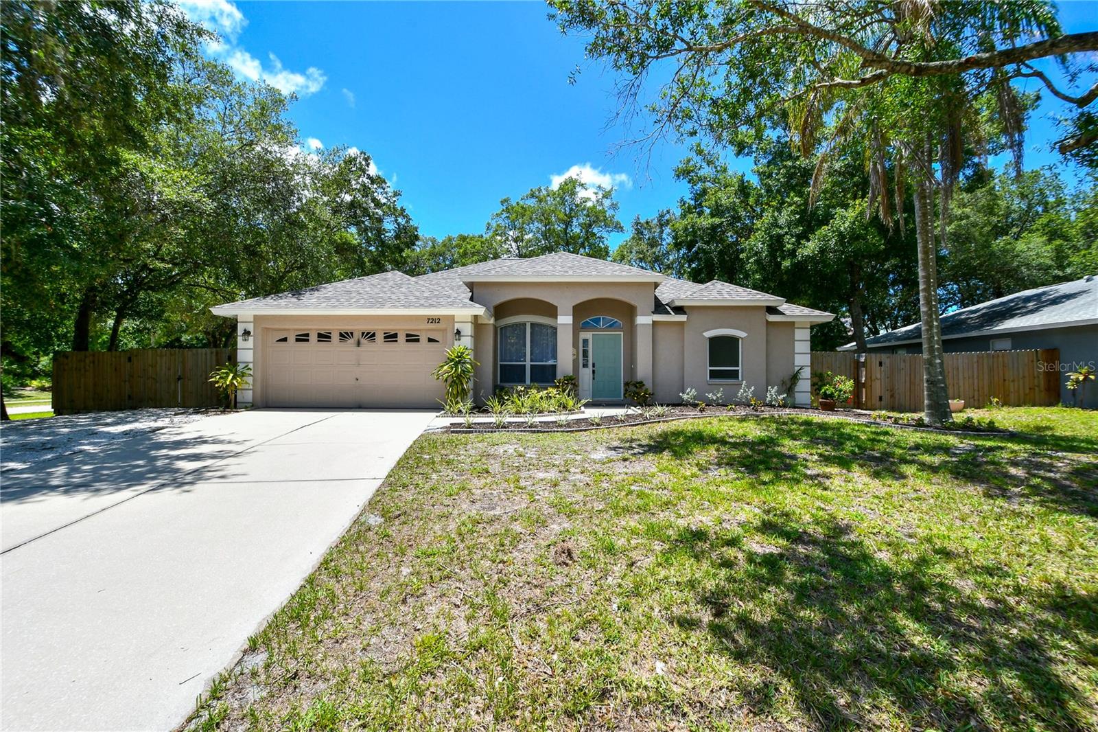 7212 Hagen Lane Property Photo