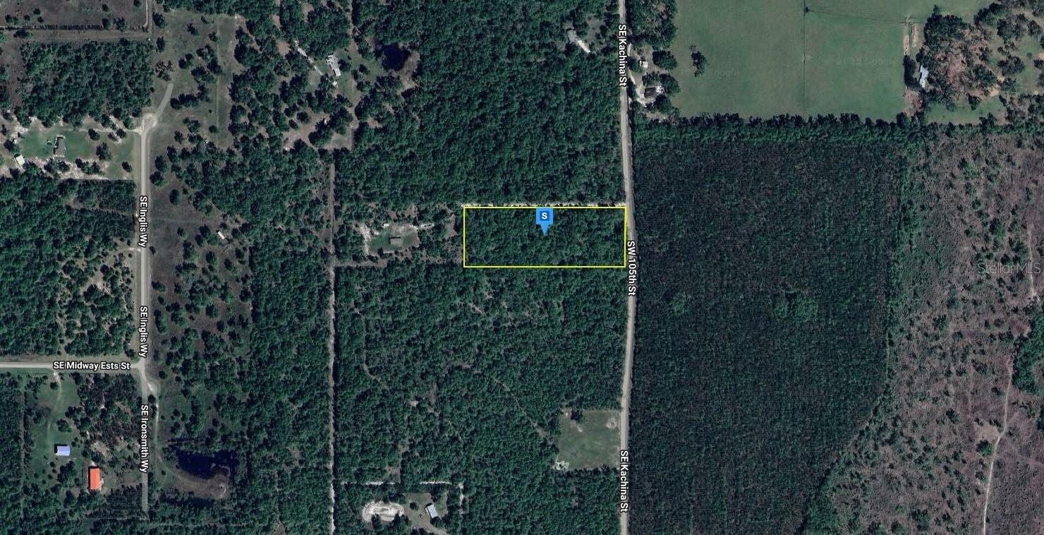 450 Se Kachina Ave Property Photo 3