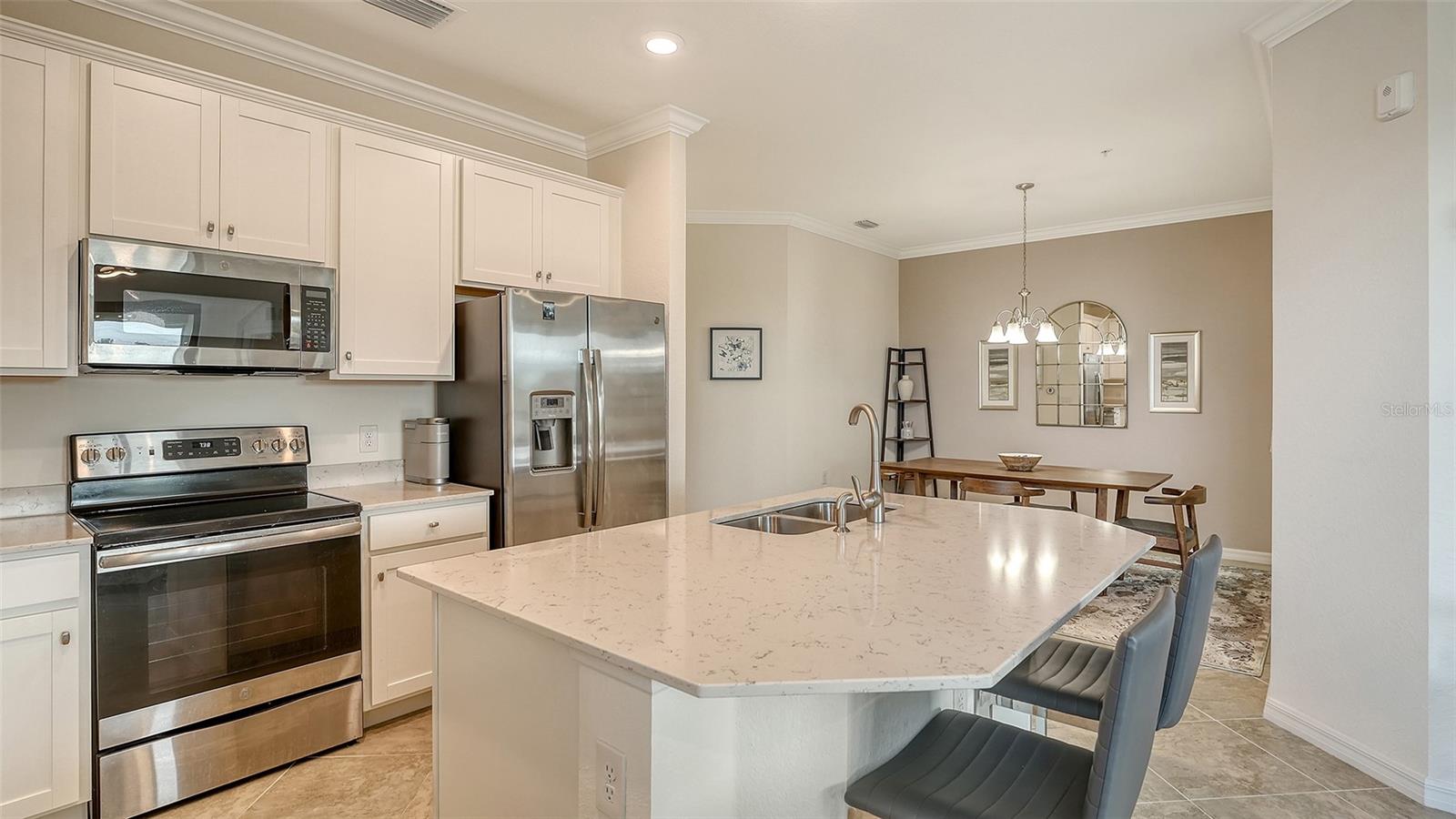 17510 Gawthrop Dr #308 Property Photo 12