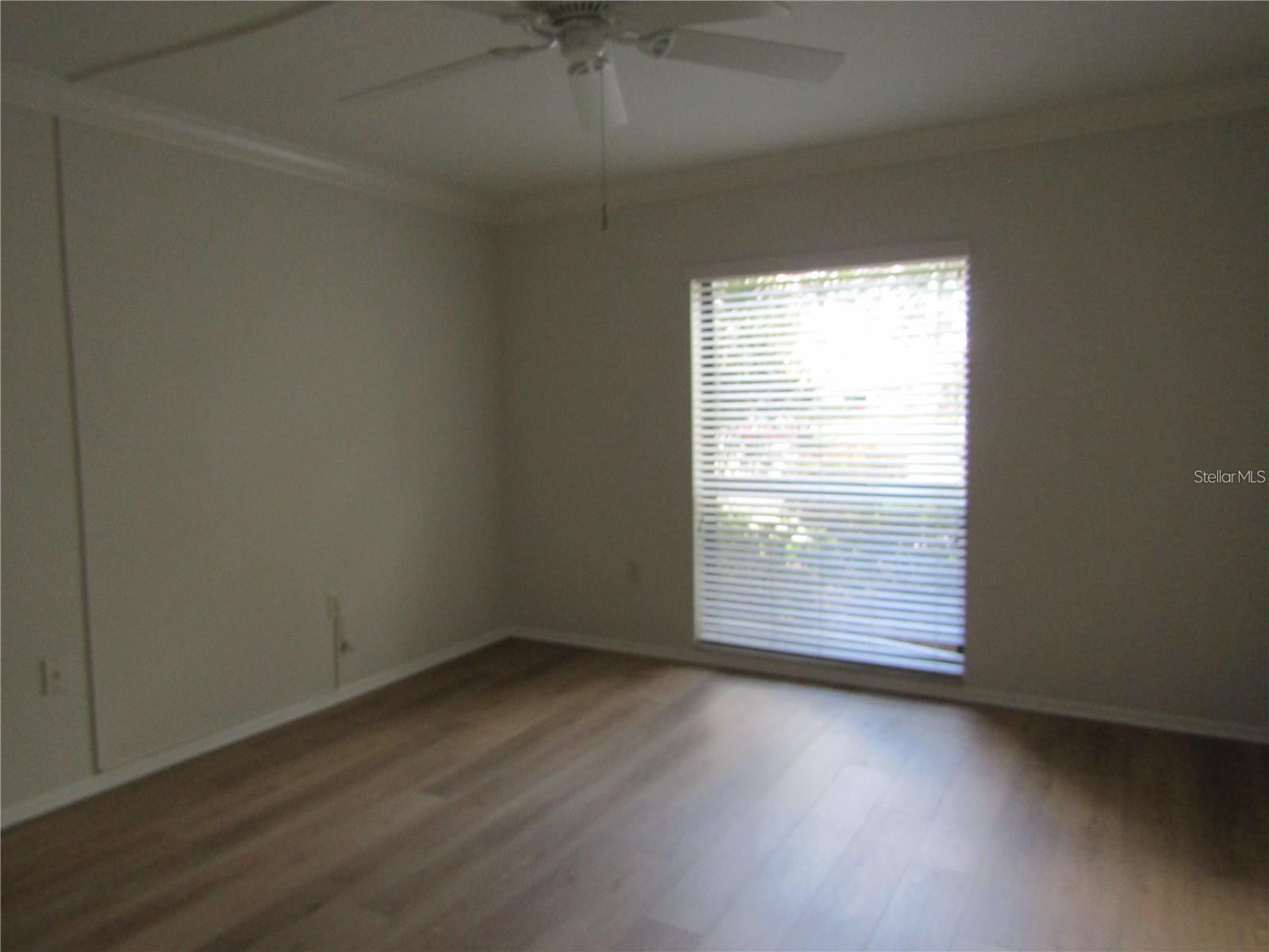 3021 Taywood Mdws #11 Property Photo 9