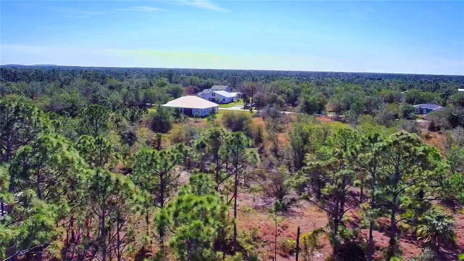 27051 Capistrano Dr Property Photo 12