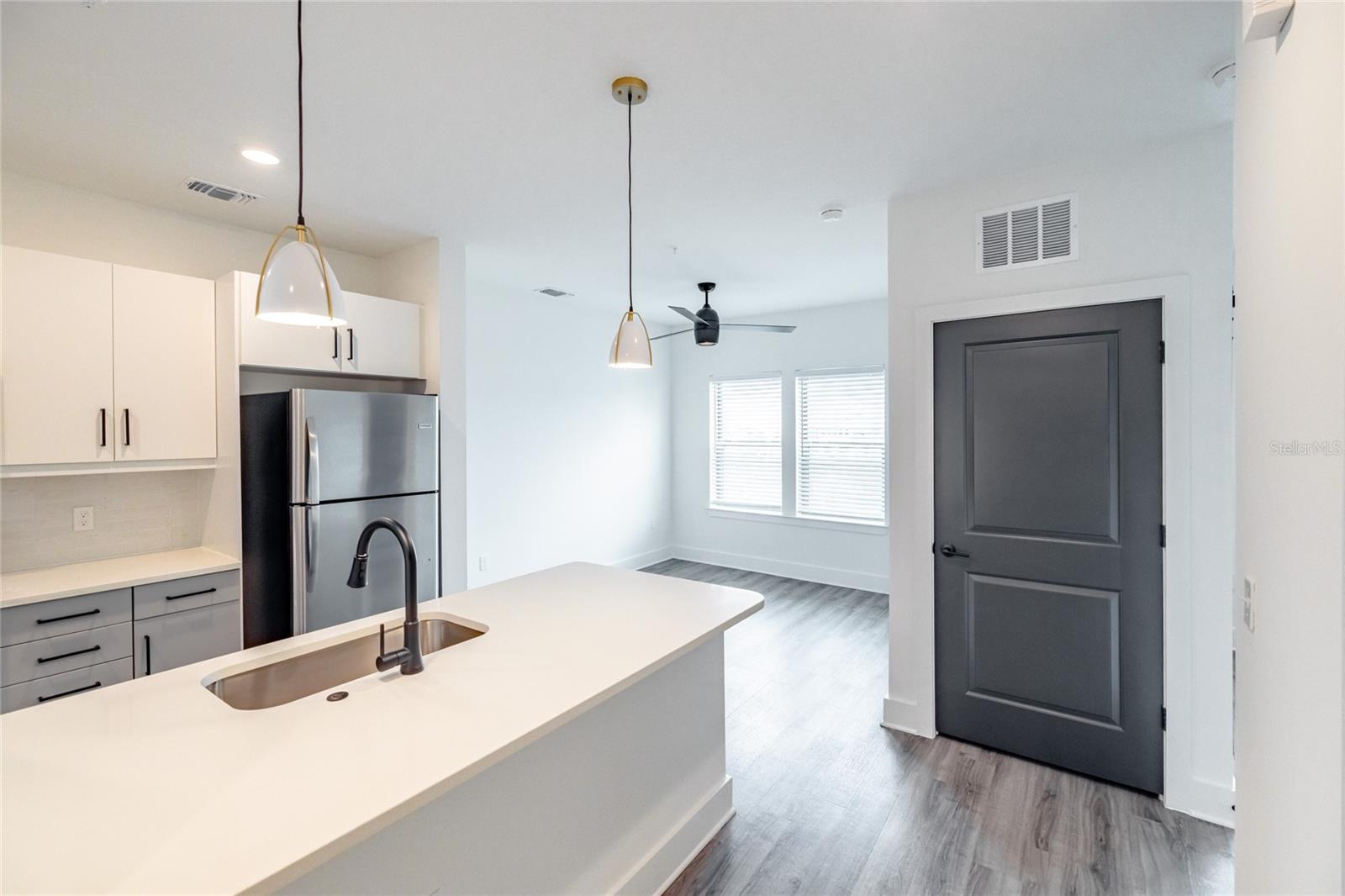 1420 Lakefront Dr #st-3303 Property Photo 6
