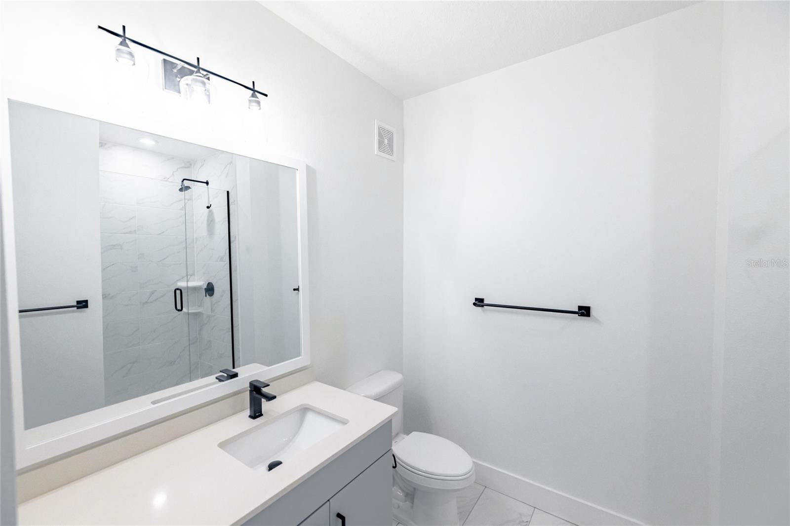 1420 Lakefront Dr #st-3303 Property Photo 9