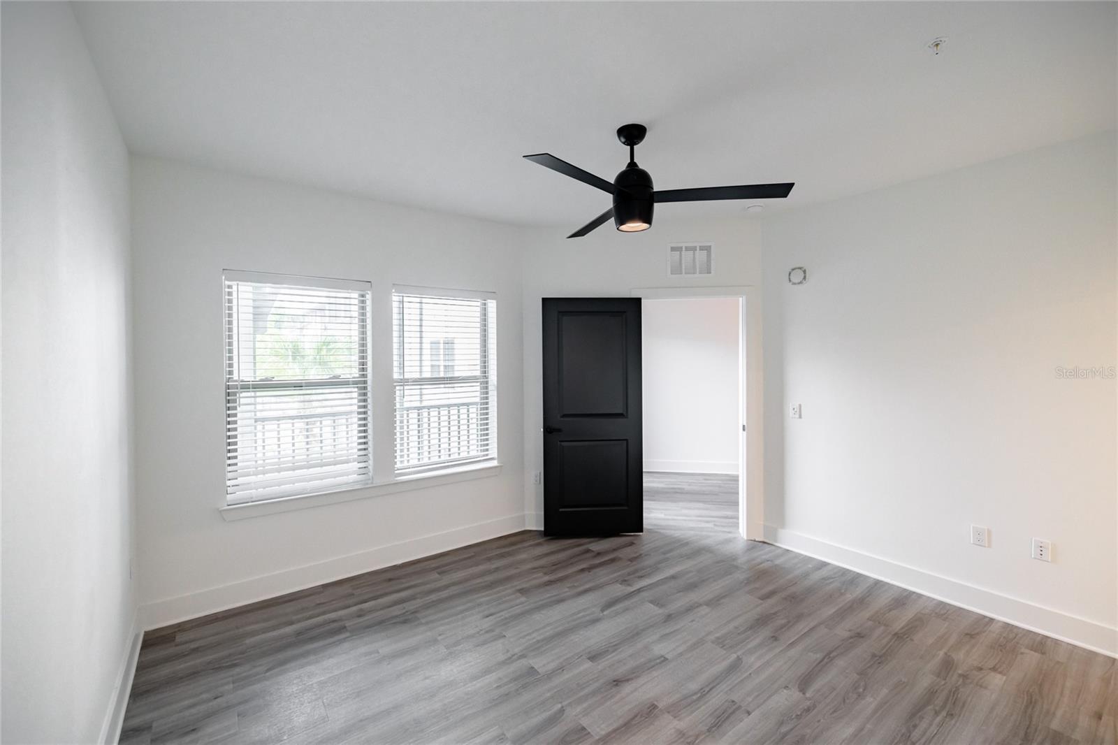 1420 Lakefront Dr #6210 Property Photo 11