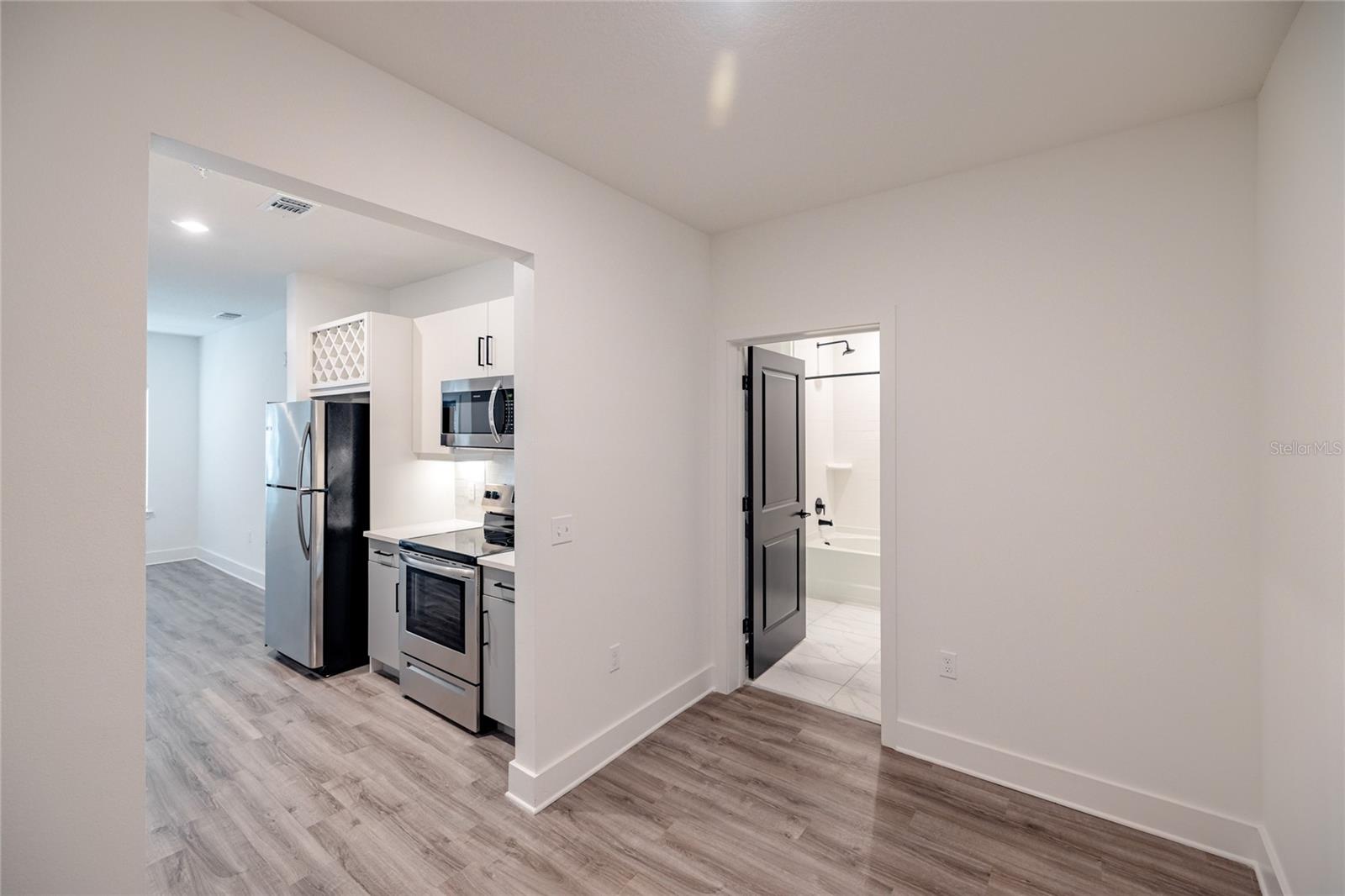 1420 Lakefront Dr #7213 Property Photo 14