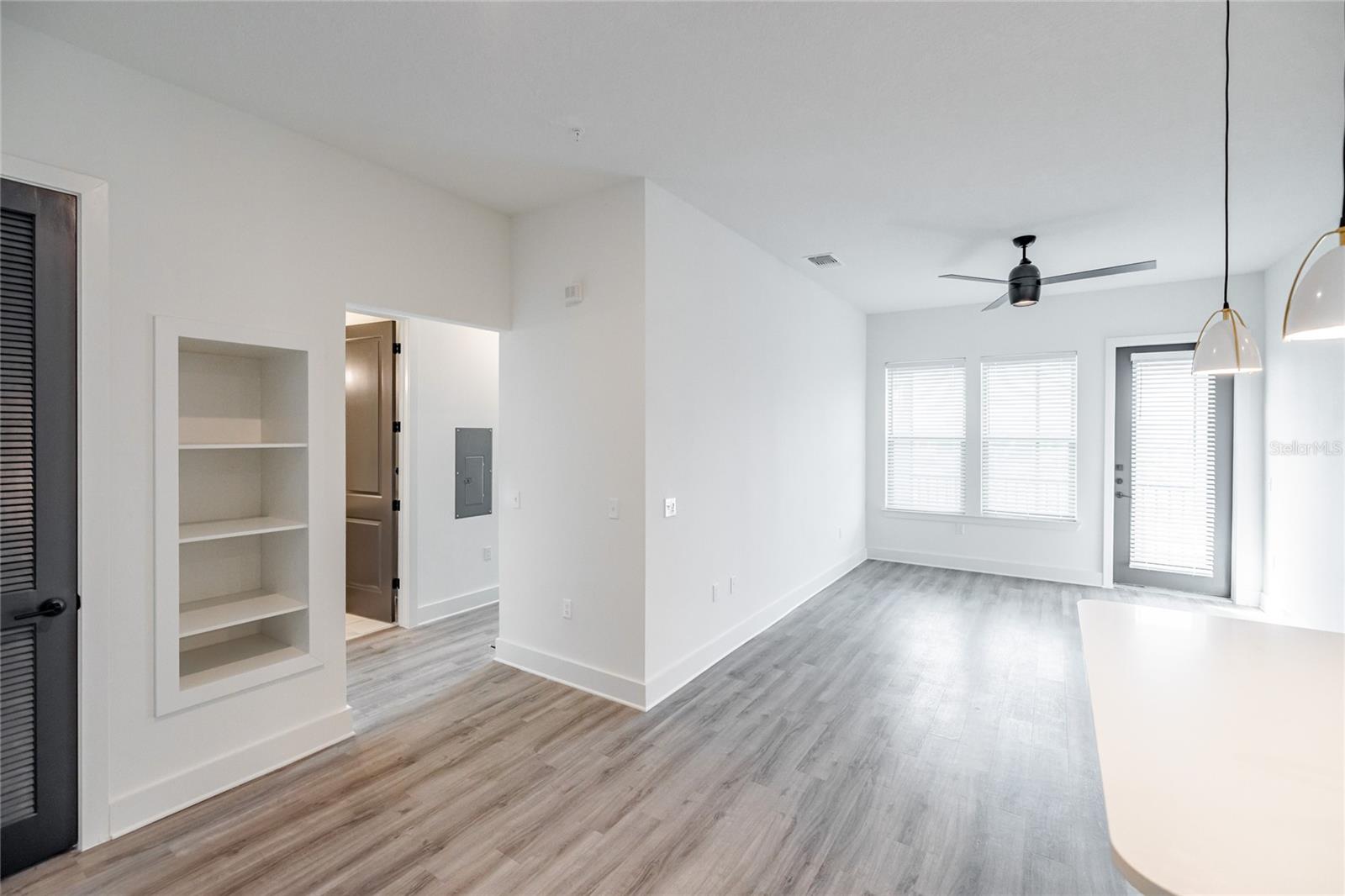 1420 Lakefront Dr #3105 Property Photo 7