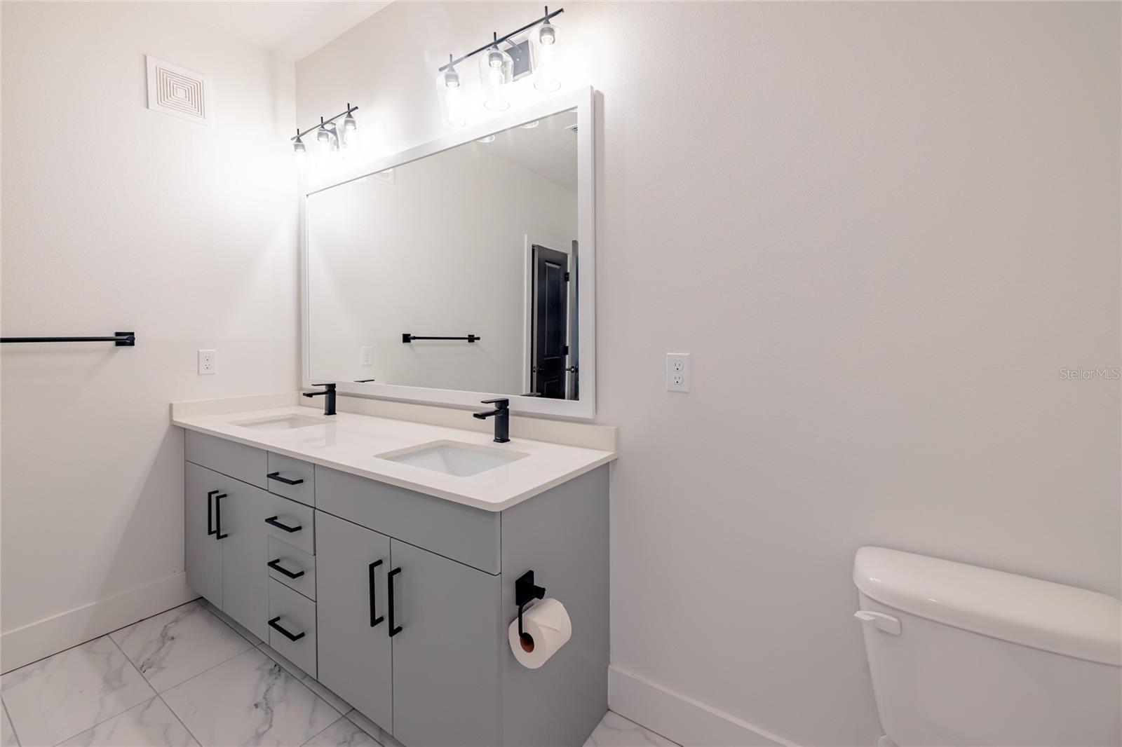1420 Lakefront Dr #6311 Property Photo 25