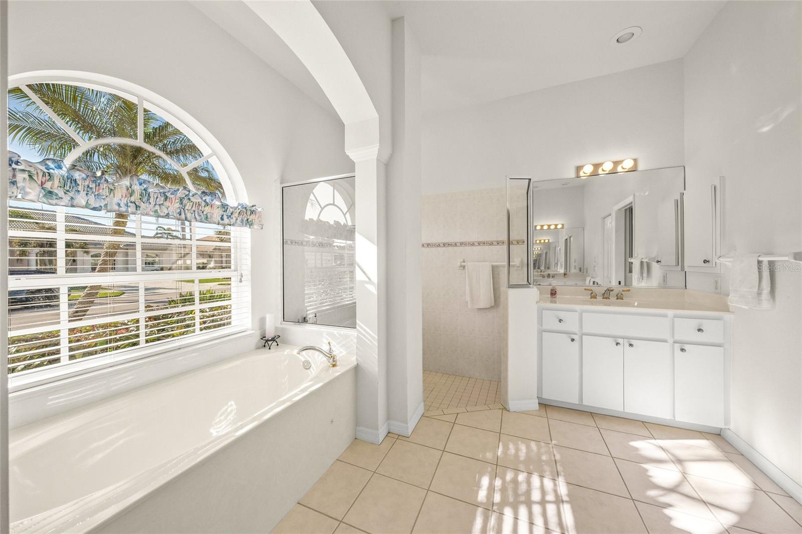 557 Marsh Creek Rd Property Photo 19