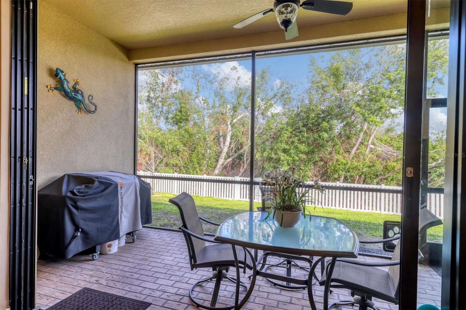 9214 Raes Creek Pl Property Photo 30