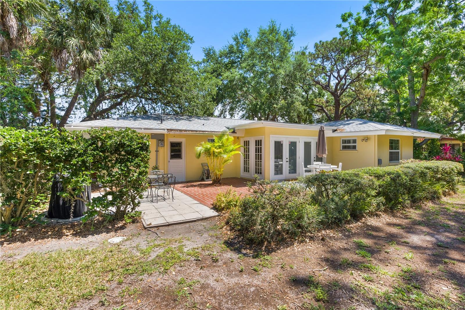 1870 Jasmine Dr Property Photo 8