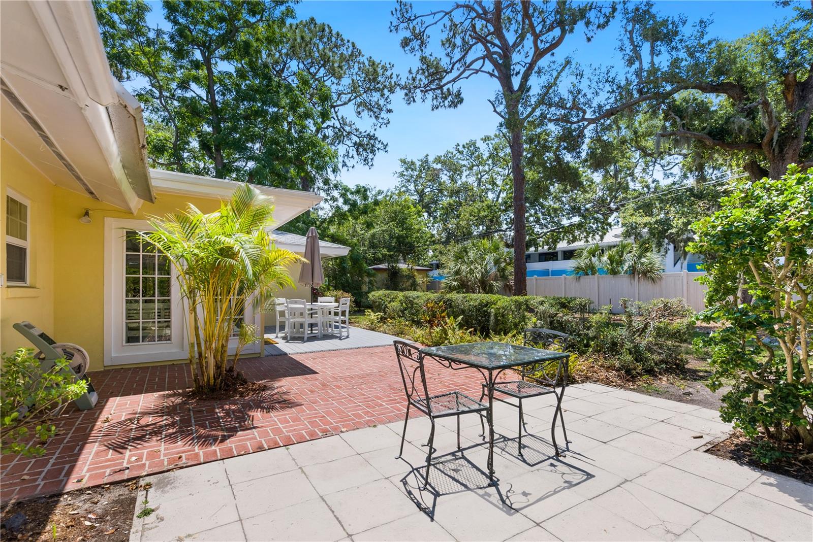 1870 Jasmine Dr Property Photo 9