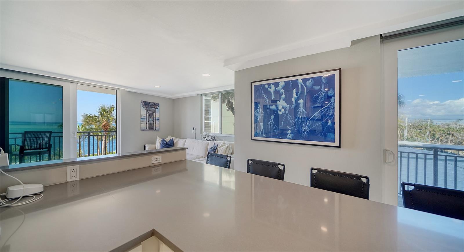 4822 Ocean Blvd #2f Property Photo 13