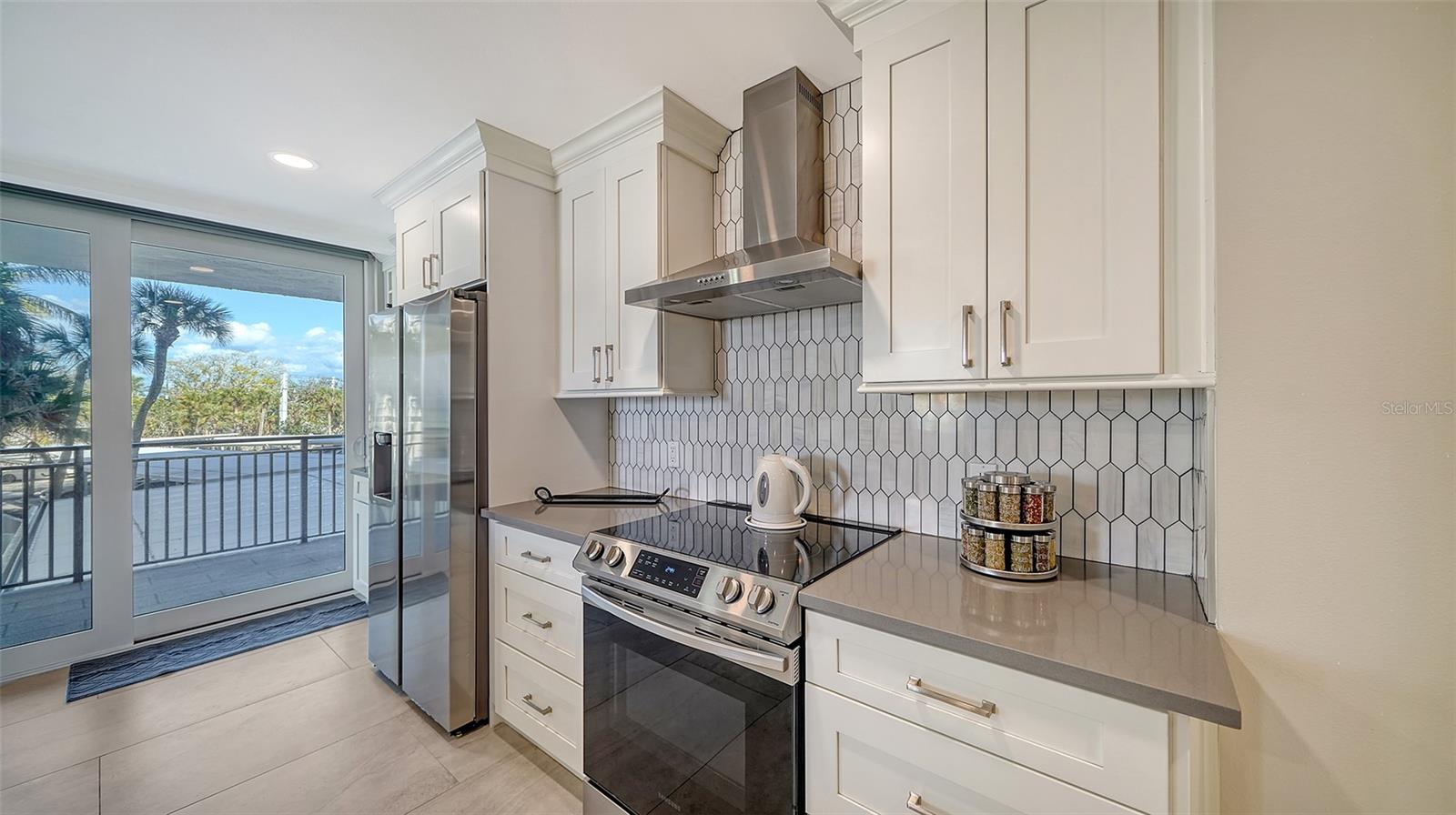 4822 Ocean Blvd #2f Property Photo 15