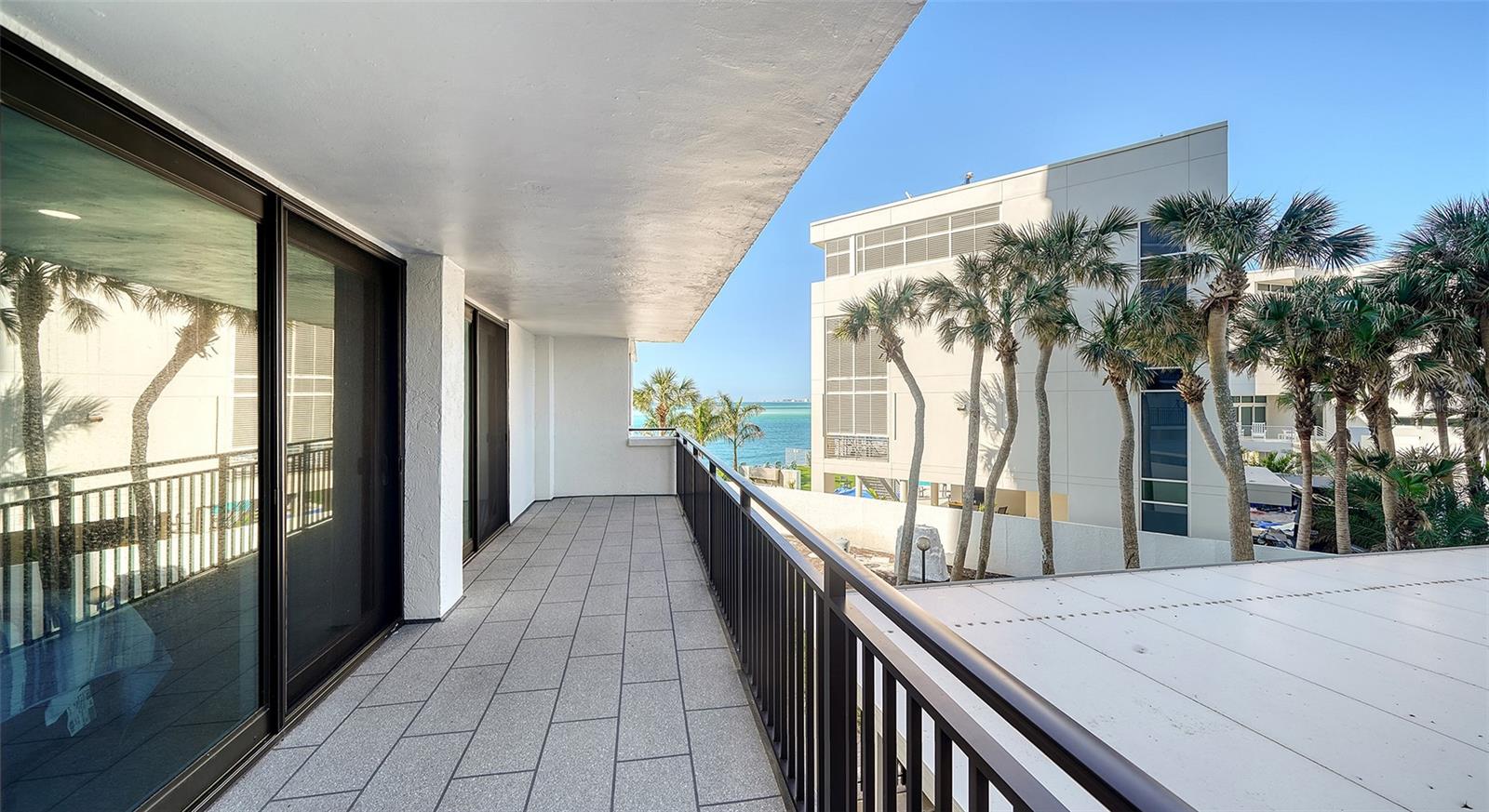 4822 Ocean Blvd #2f Property Photo 16