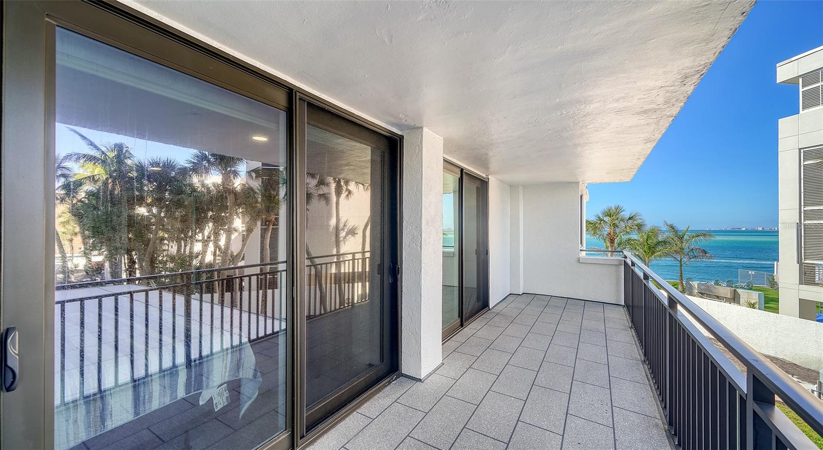 4822 Ocean Blvd #2f Property Photo 17