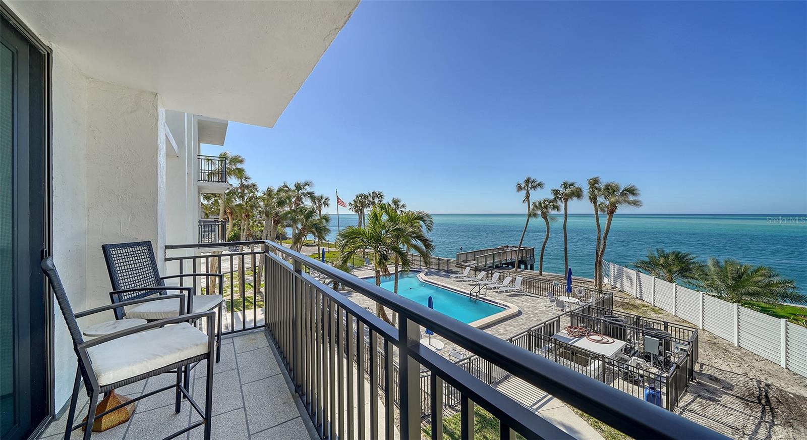 4822 Ocean Blvd #2f Property Photo 25