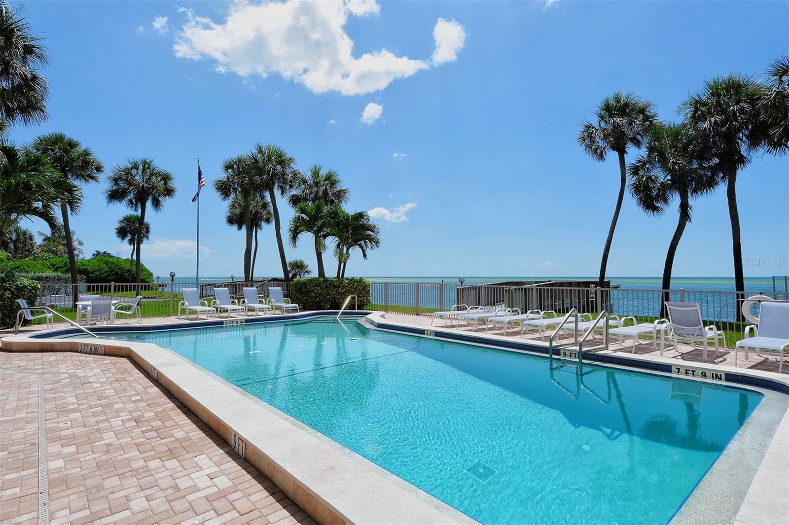 4822 Ocean Blvd #2f Property Photo 47