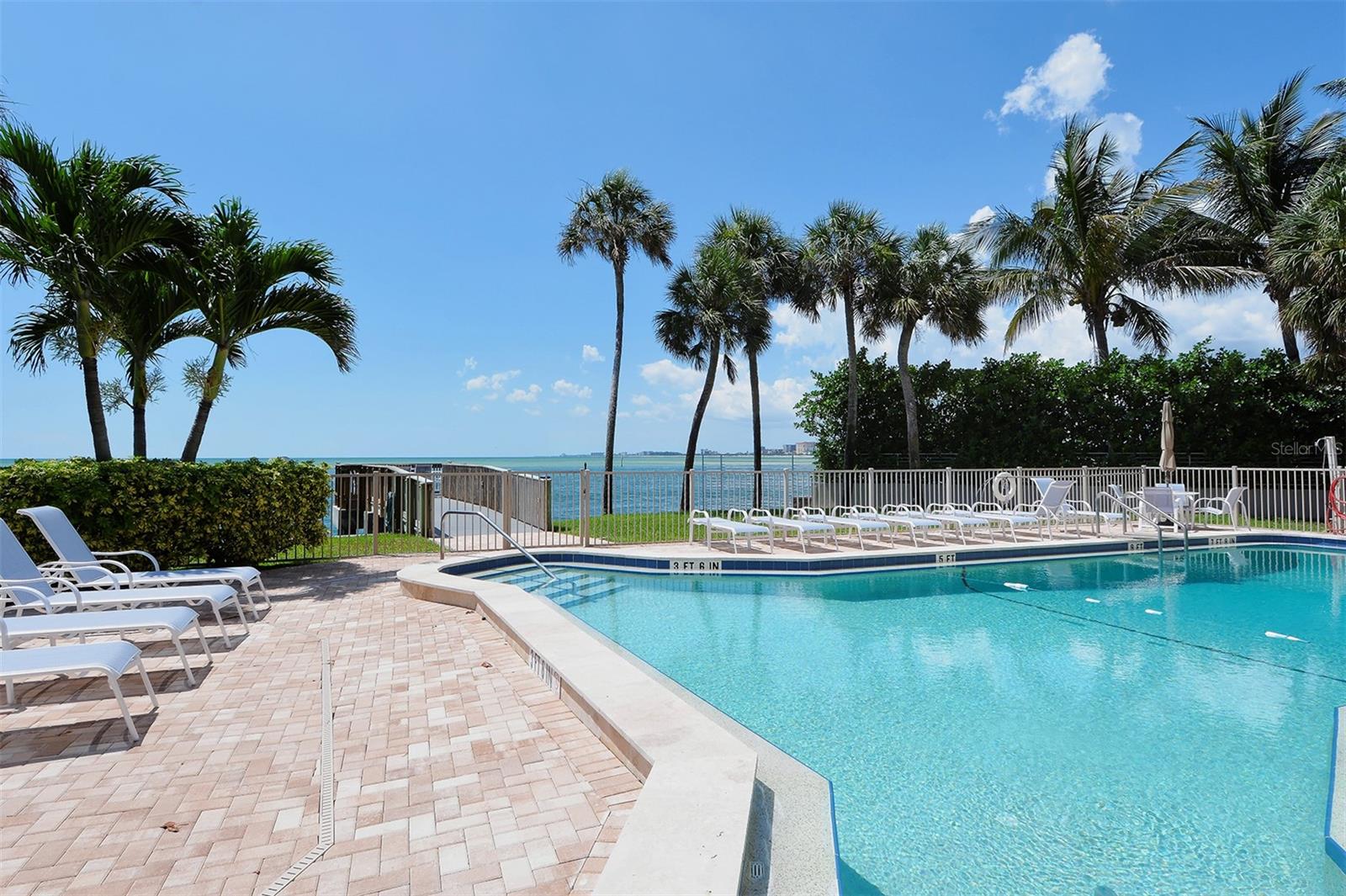 4822 Ocean Blvd #2f Property Photo 49