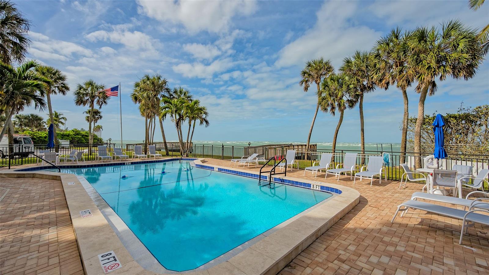 4822 Ocean Blvd #2f Property Photo 56