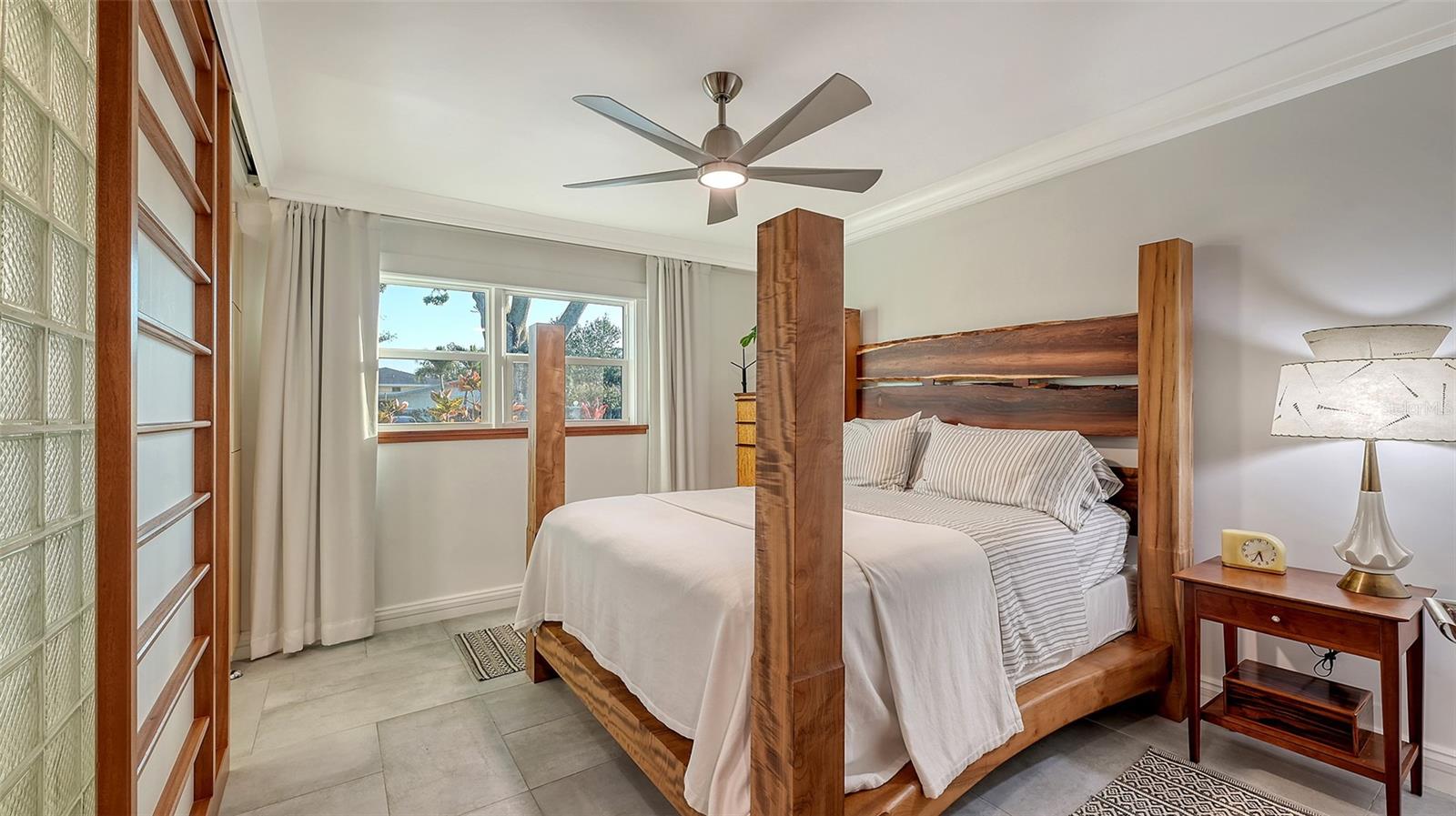 101 Base Ave E #101, 103 Property Photo 10