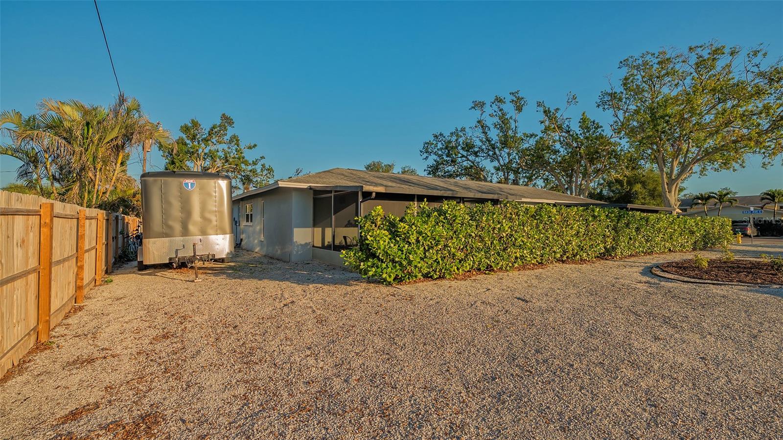 101 Base Ave E #101, 103 Property Photo 20
