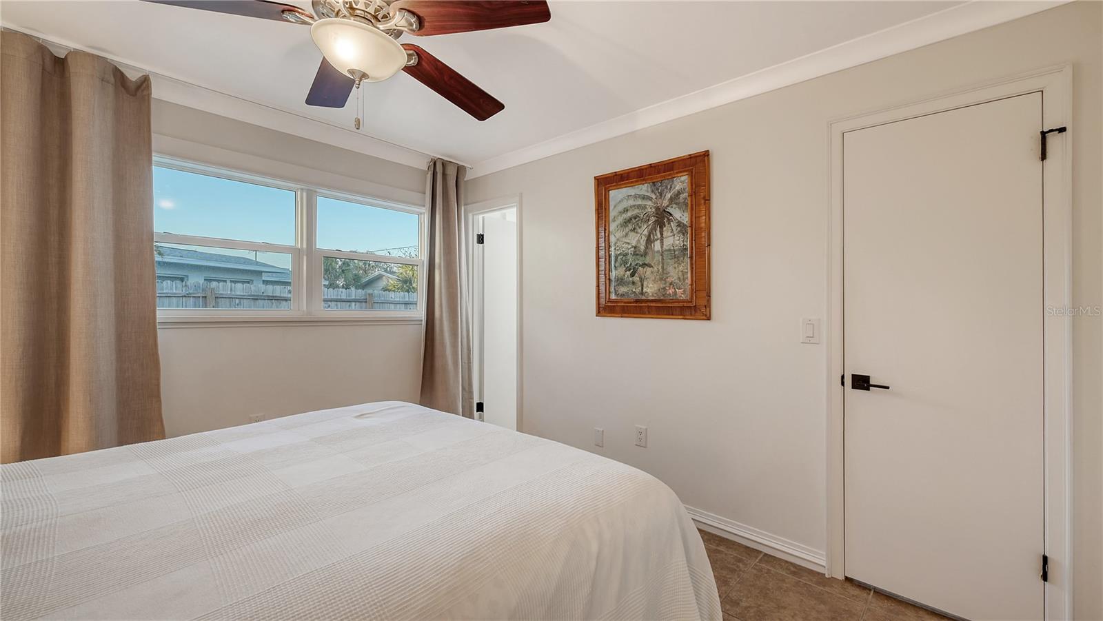 101 Base Ave E #101, 103 Property Photo 34