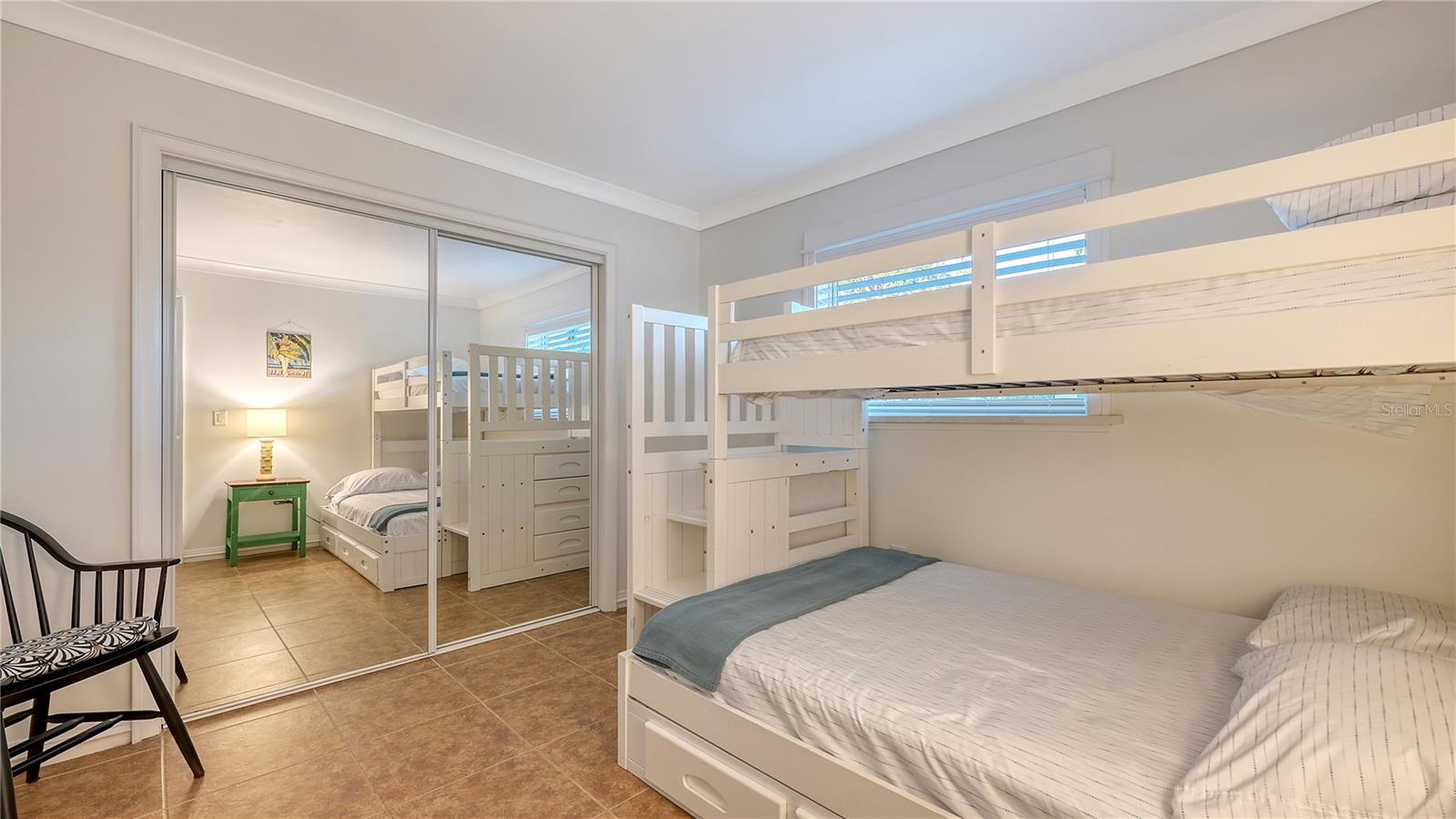101 Base Ave E #101, 103 Property Photo 38