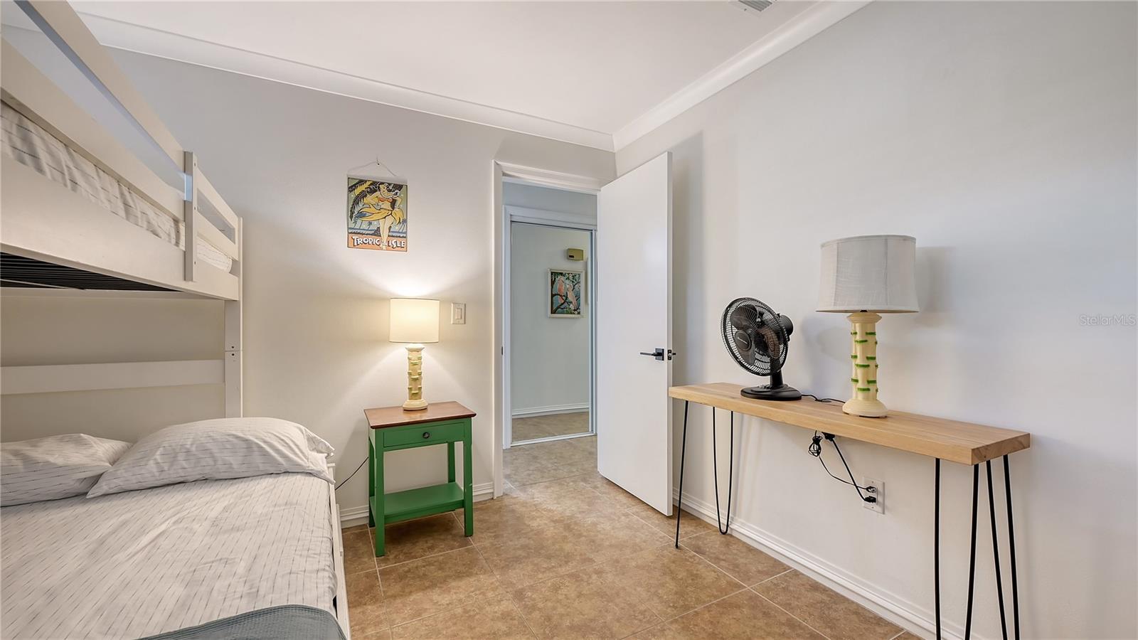 101 Base Ave E #101, 103 Property Photo 39