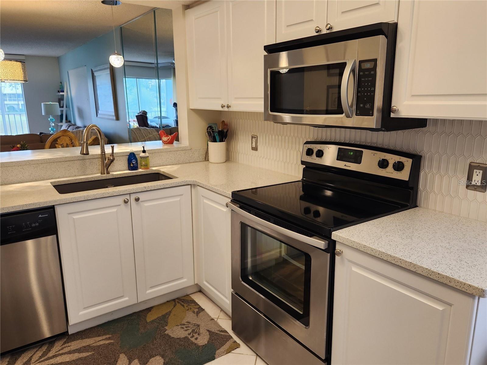 6505 Stone River Rd #203 Property Photo 9