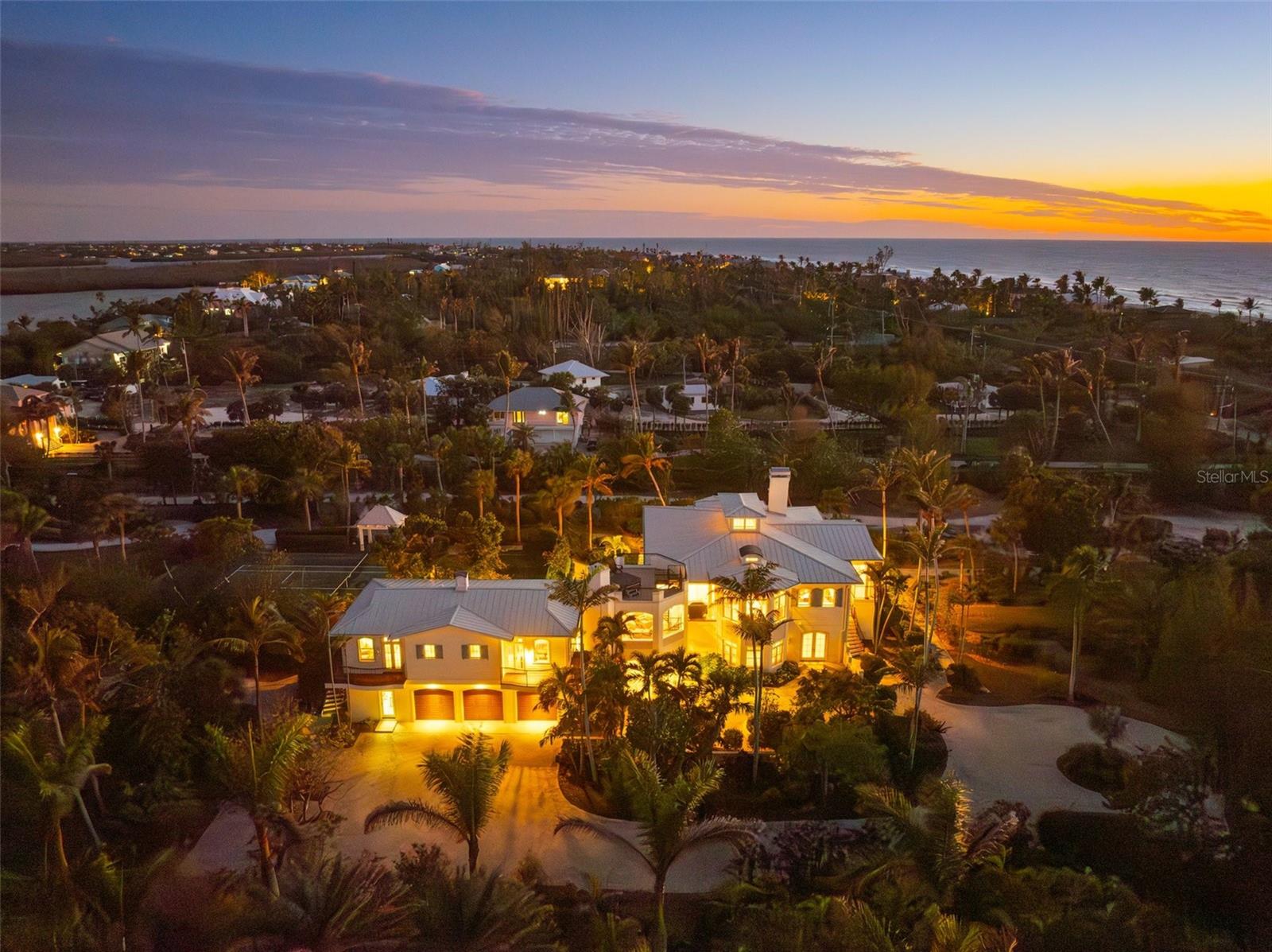 16475 Captiva Dr Property Photo